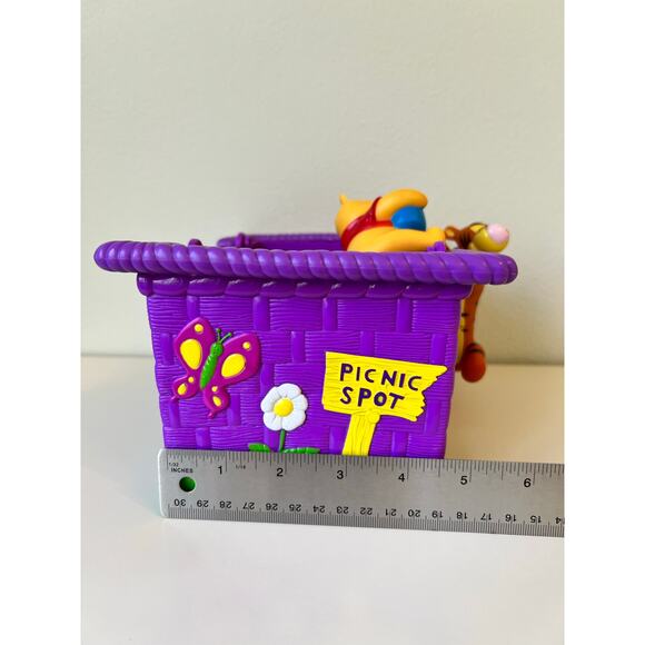 Disney Winnie the Pooh Bear & Tigger Picnic Basket RARE Limited Edition - Picture 4 of 9